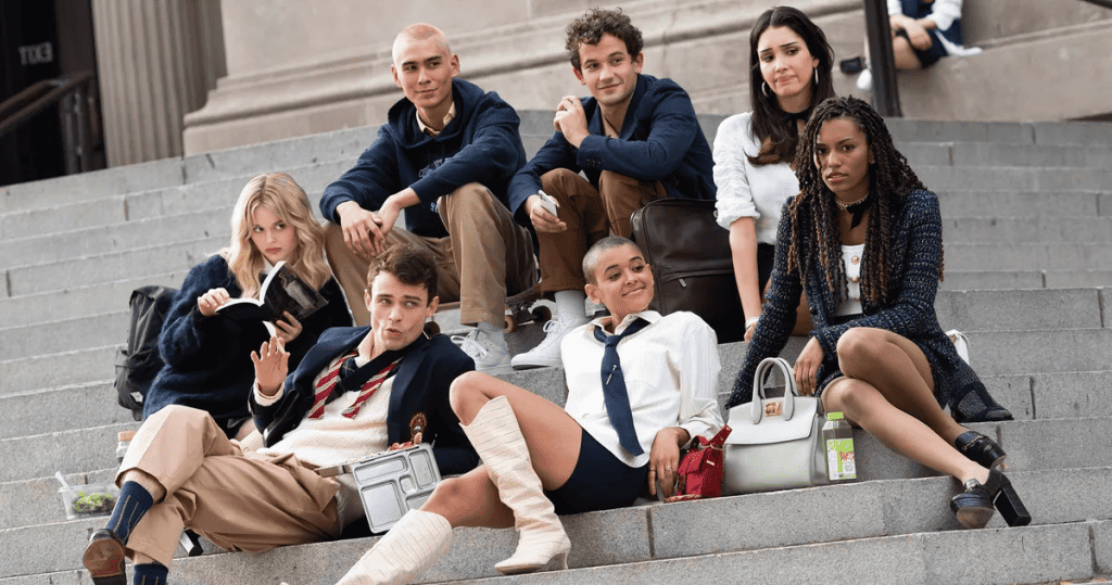 How old are you in 9th grade ; Image: HBO Max's 2021 'Gossip Girl' Reboot
