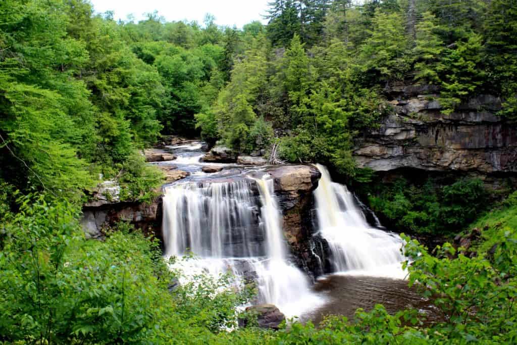 Romantic Getaways In West Virginia : Credits: Shutterstock