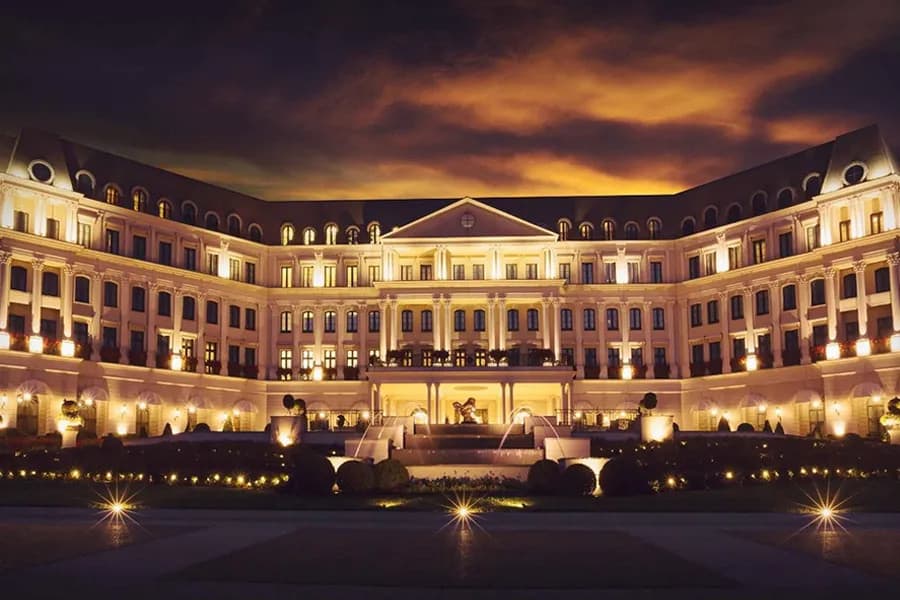 Romantic Getaways In Pennsylvania : Nemacolin Woodlands Resort - Credits: Pixabay