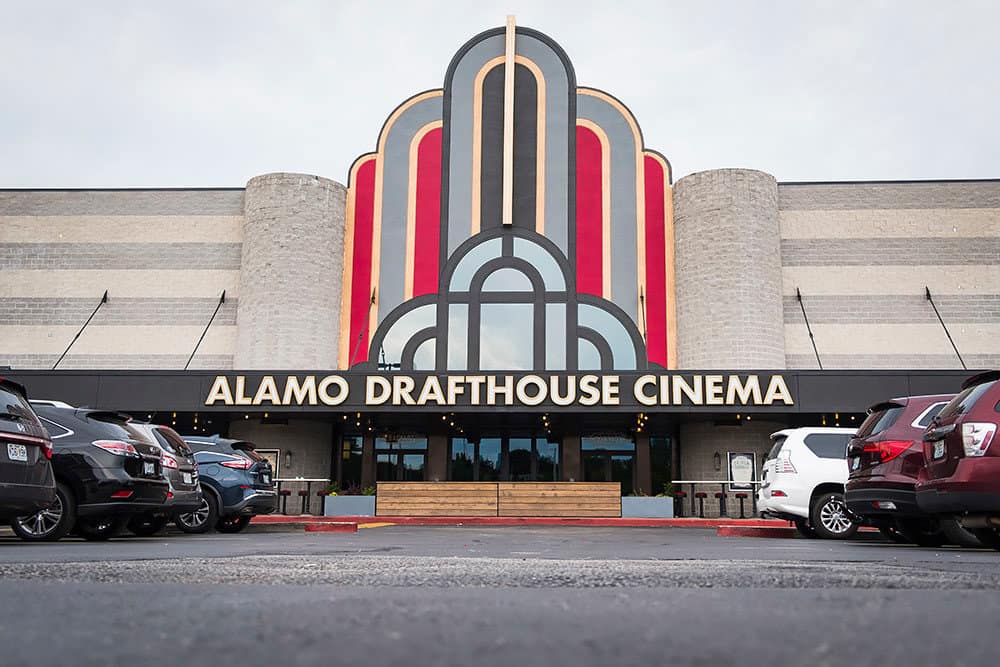 Romantic Things To Do In Springfield For Couples : Alamo Drafthouse Cinema - Credits: Unsplash