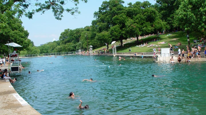 Romantic Things To Do In Austin For Couples : Barton Springs - Credits: Pexels