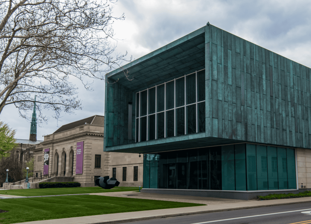 Romantic Things To Do In Columbus For Couples : Columbus Museum of Art - Credits: Pexels