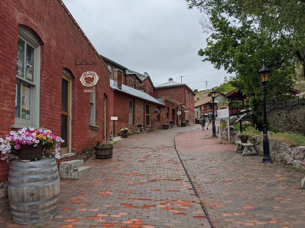 Romantic Things To Do In Helena For Couples : Reeder’s Alley - Credits: Instagram