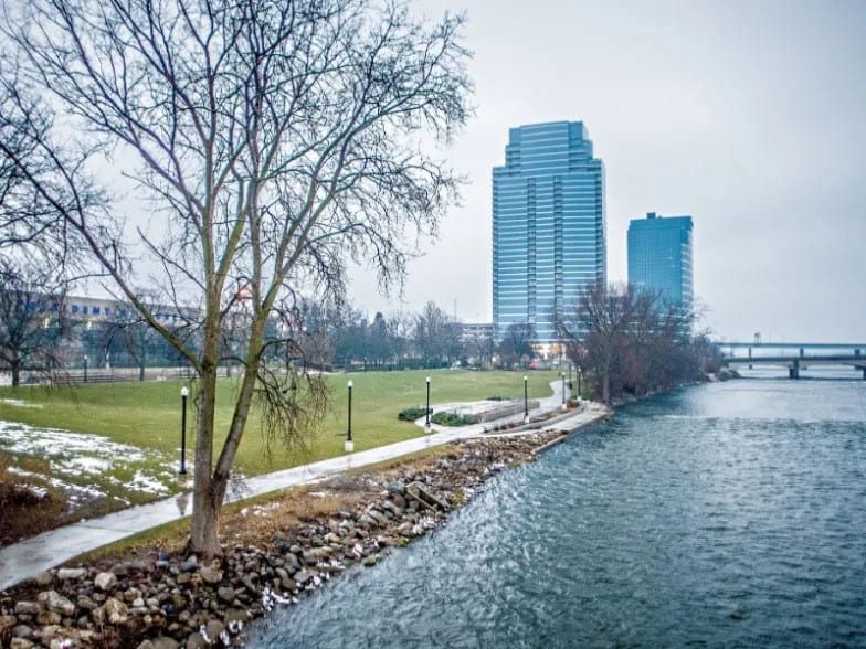 Romantic Things To Do In Grand Rapids, Michigan : River - Credits: Pinterest