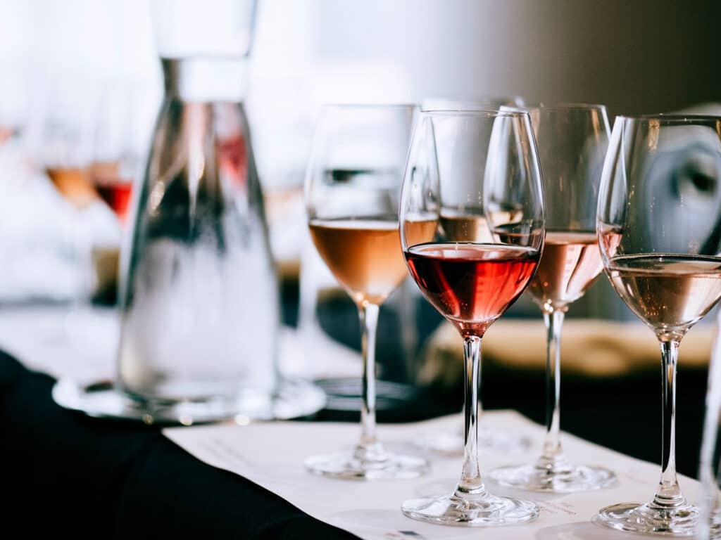 Romantic Things To Do In Silver City, New Mexico : Wine - Credits: Pixabay
