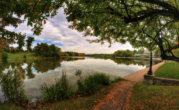 Romantic Things To Do In Buffalo, New York : Delaware Park - Credits: Pinterest