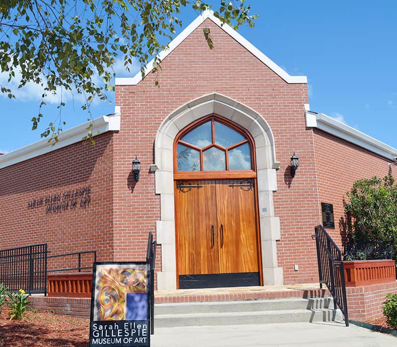 Romantic Things To Do In Hattiesburg, Mississippi : Gillespie Museum of Art - Credits: Pexels